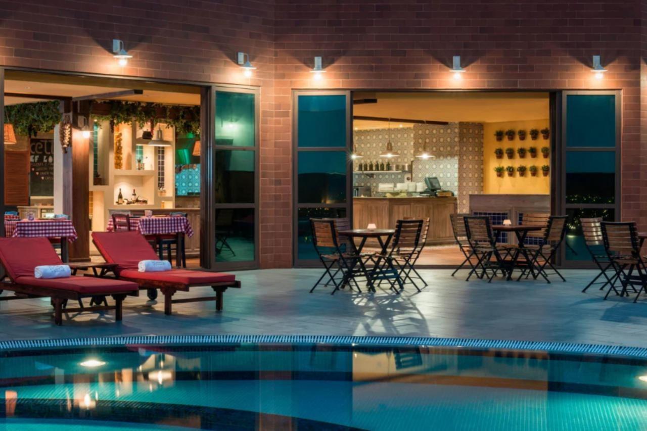 Hotel Majestic Premier Burdubai 4*